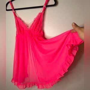 Vintage Victoria Secret hot pink lingerie top with bows, Women’s M